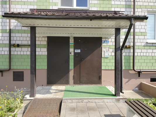 Продам однокомнатную (1-комн.) квартиру, Речная ул, 10, Великий Новгород г