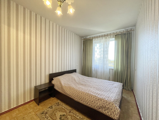 Сдам двухкомнатную (2-комн.) квартиру, Мира ул, 3, Мурманск г