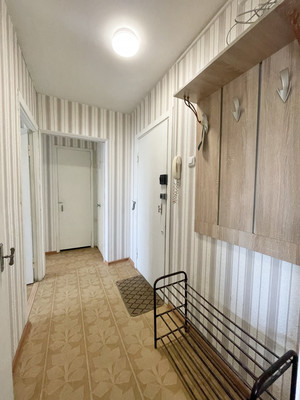 Сдам двухкомнатную (2-комн.) квартиру, Мира ул, 3, Мурманск г