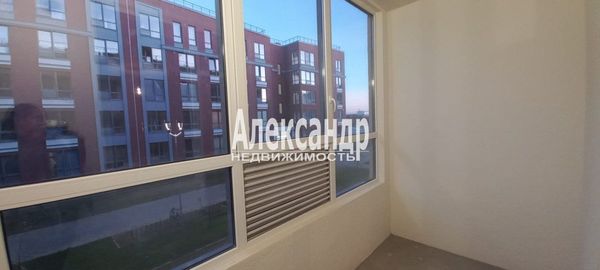 Продам однокомнатную (1-комн.) квартиру, Пушкинская ул, 10к1, Шушары п