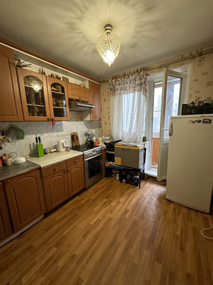 Продам трехкомнатную (3-комн.) квартиру, Марьинский Парк ул, 23к1, Москва г