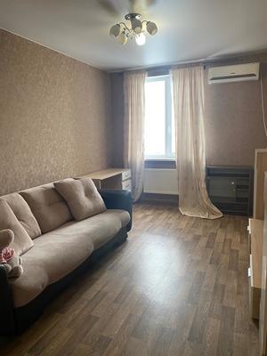 Продам однокомнатную (1-комн.) квартиру, Татарская ул, 93, Рязань г