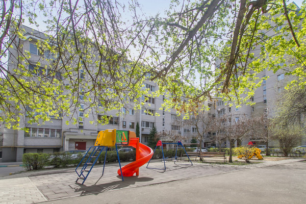 Продам многокомнатную квартиру, Кропоткина ул, 2, Воронеж г