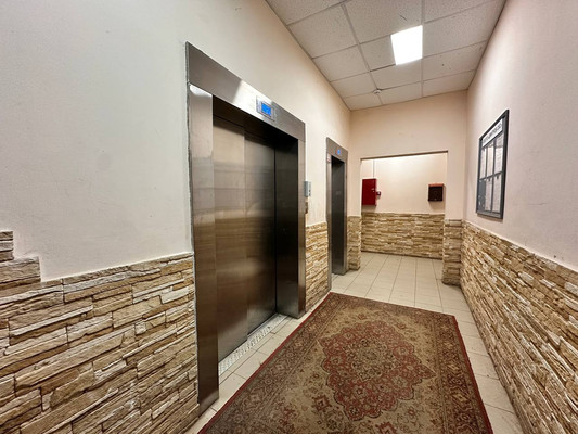 Продам трехкомнатную (3-комн.) квартиру, 2-я Комсомольская ул, 16к6, Дмитров г