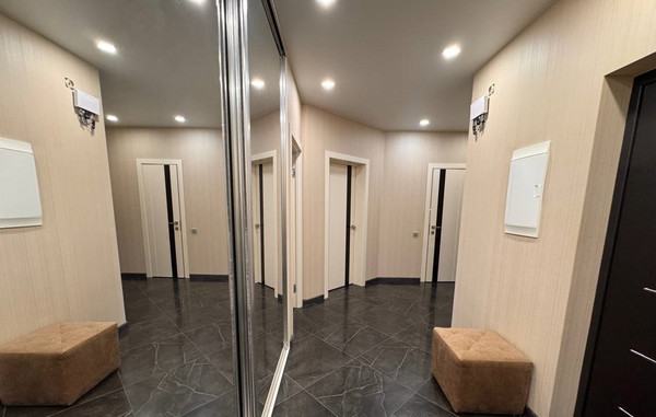 Продам трехкомнатную (3-комн.) квартиру, 2-я Комсомольская ул, 16к6, Дмитров г