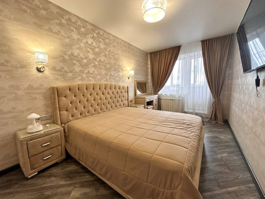 Продам трехкомнатную (3-комн.) квартиру, 2-я Комсомольская ул, 16к6, Дмитров г