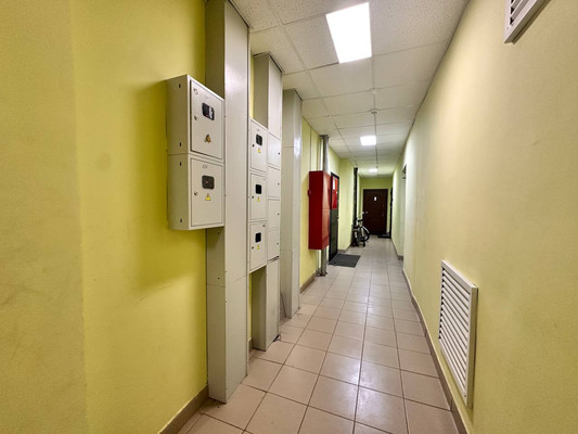 Продам трехкомнатную (3-комн.) квартиру, 2-я Комсомольская ул, 16к6, Дмитров г