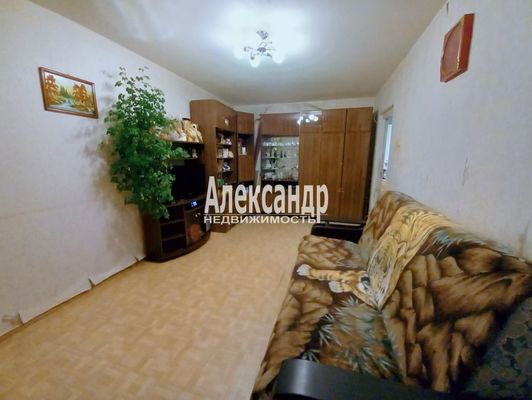 Продам трехкомнатную (3-комн.) квартиру, 31, Романовка п