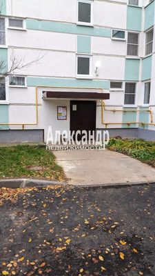 Продам трехкомнатную (3-комн.) квартиру, 31, Романовка п