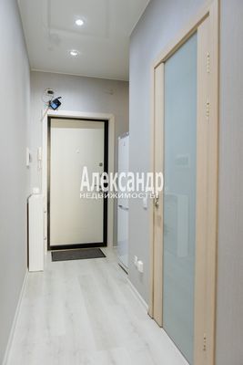Продам однокомнатную (1-комн.) квартиру, Орджоникидзе ул, 52, Санкт-Петербург г