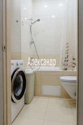 Продам однокомнатную (1-комн.) квартиру, Орджоникидзе ул, 52, Санкт-Петербург г