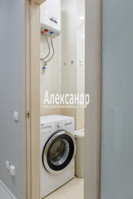 Продам однокомнатную (1-комн.) квартиру, Орджоникидзе ул, 52, Санкт-Петербург г