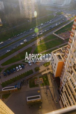 Продам однокомнатную (1-комн.) квартиру, Орджоникидзе ул, 52, Санкт-Петербург г