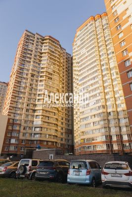 Продам однокомнатную (1-комн.) квартиру, Орджоникидзе ул, 52, Санкт-Петербург г
