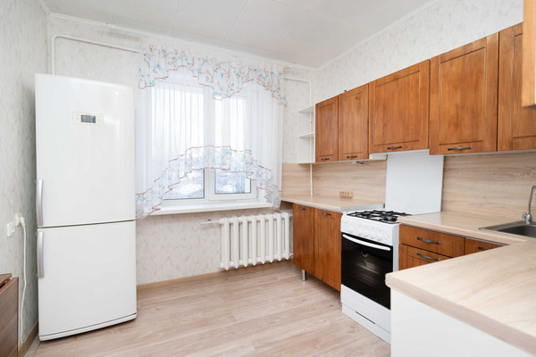Продам однокомнатную (1-комн.) квартиру, Пушкина ул, 3, Ханты-Мансийск г