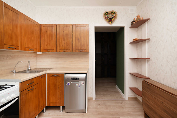 Продам однокомнатную (1-комн.) квартиру, Пушкина ул, 3, Ханты-Мансийск г