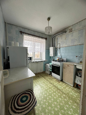 Продам двухкомнатную (2-комн.) квартиру, Свердлова ул, 39, Октябрьский г