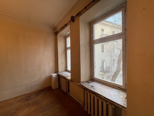 Продам однокомнатную (1-комн.) квартиру, Воротниковский пер, 7к4, Москва г