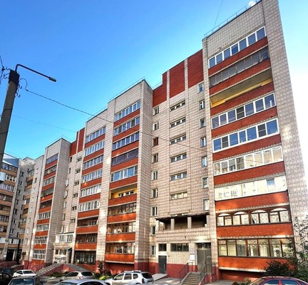 Продам многокомнатную квартиру, Октябрьский пр-кт, 153, Киров г