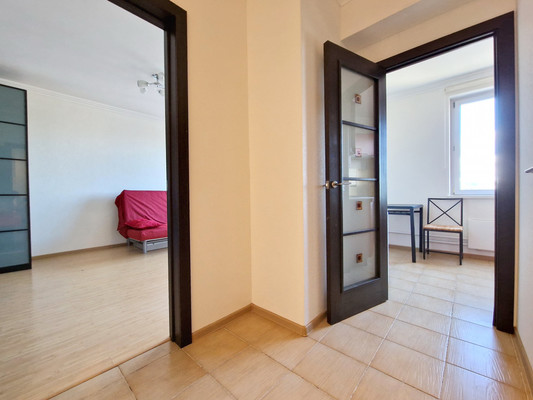 Сдам однокомнатную (1-комн.) квартиру, Нарвская ул, 1Ак1, Москва г