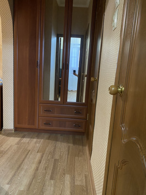 Продам двухкомнатную (2-комн.) квартиру, Северная ул, 48, Нижневартовск г