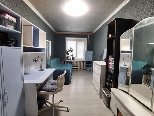 Продам трехкомнатную (3-комн.) квартиру, Красная (Львовский мкр.) ул, 20/9, Подольск г