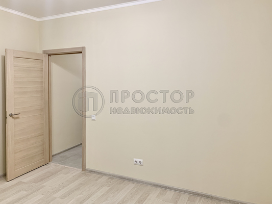 Продам трехкомнатную (3-комн.) квартиру, Металлургов ул, 56/2, Москва г