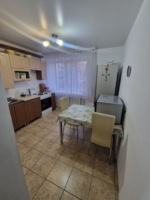 Продам многокомнатную квартиру, Академика Курчатова ул, 13, Иркутск г