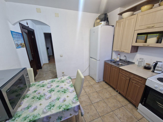 Продам многокомнатную квартиру, Академика Курчатова ул, 13, Иркутск г