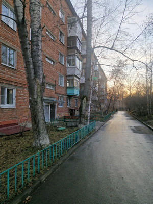 Продам многокомнатную квартиру, Академика Курчатова ул, 13, Иркутск г