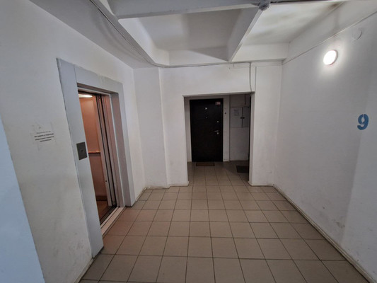 Продам однокомнатную (1-комн.) квартиру, Маршала Жукова пр-кт, 11к4, Иркутск г