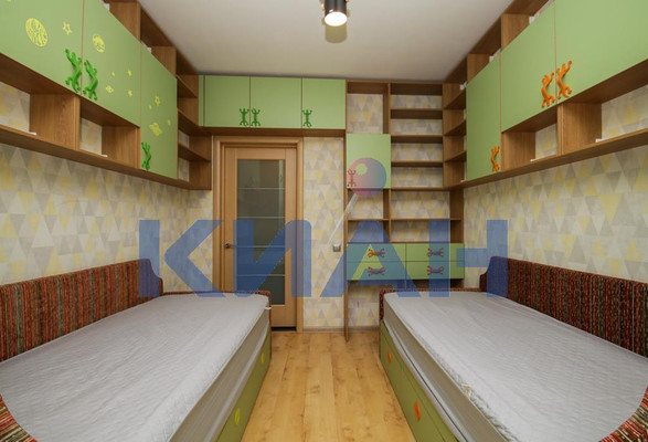 Сдам трехкомнатную (3-комн.) квартиру, 78 Добровольческой Бригады ул, 10, Красноярск г