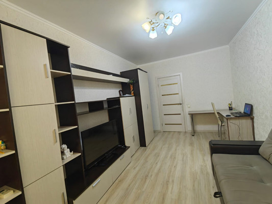 Продам однокомнатную (1-комн.) квартиру, Парковая ул, 60к4, Анапа г