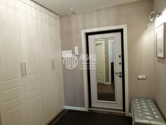 Продам однокомнатную (1-комн.) квартиру, Автозаводская (Железнодорожный мкр.) ул, 3, Балашиха г