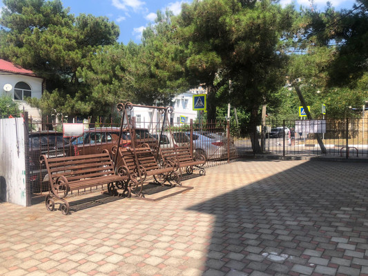 Продам трехкомнатную (3-комн.) квартиру, Тургенева ул, 29, Геленджик г