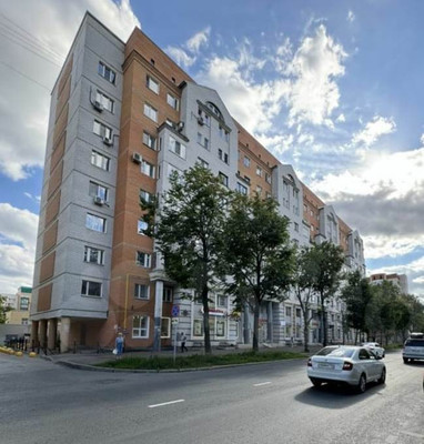 Продам трехкомнатную (3-комн.) квартиру, Лейтенанта Шмидта ул, 8, Казань г