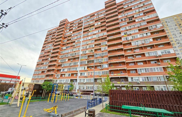Продам однокомнатную (1-комн.) квартиру, Заполярная ул, 45, Краснодар г