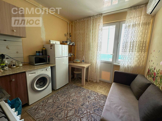 Продам однокомнатную (1-комн.) квартиру, Парковая ул, 60к2, Анапа г