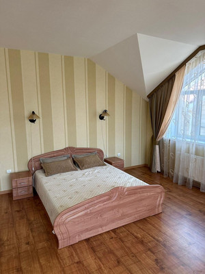 Продам двухкомнатную (2-комн.) квартиру, Горького ул, 12, Анапа г
