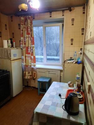 Продам однокомнатную (1-комн.) квартиру, Урицкого ул, 28, Алексин г