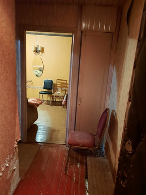 Продам однокомнатную (1-комн.) квартиру, Урицкого ул, 28, Алексин г