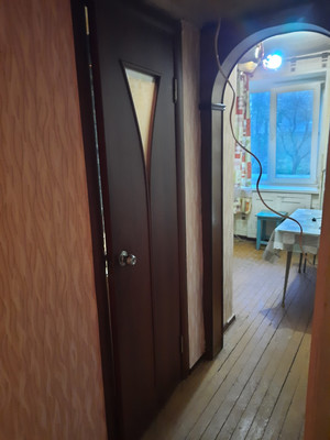 Продам однокомнатную (1-комн.) квартиру, Урицкого ул, 28, Алексин г