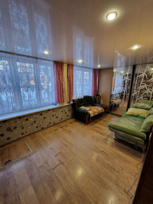 Продам трехкомнатную (3-комн.) квартиру, Красноказачья ул, 120к7, Иркутск г