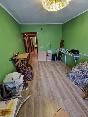 Продам трехкомнатную (3-комн.) квартиру, Красноказачья ул, 120к7, Иркутск г