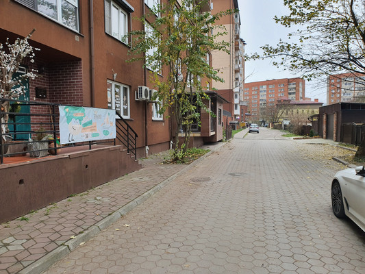 Продам салон красоты 125,1 м2, Римская ул, 33к2, Калининград г