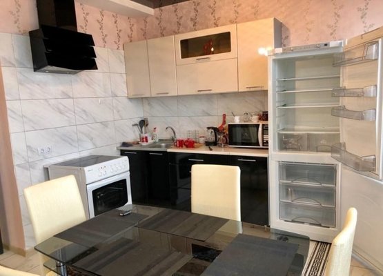 Сдам двухкомнатную (2-комн.) квартиру, Ленина ул, 20, Волоконовка п