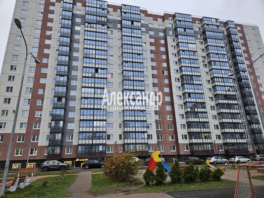 Продам однокомнатную (1-комн.) квартиру, Современников ул, 3, Новогорелово п