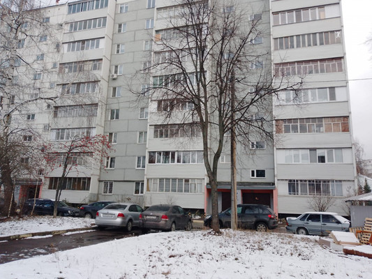 Продам двухкомнатную (2-комн.) квартиру, Юлиуса Фучика ул, 97, Казань г