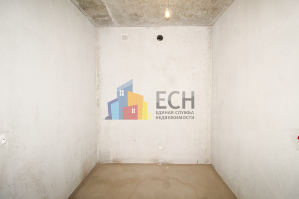 Продам трехкомнатную (3-комн.) квартиру, Оборонная ул, д.102Б, Тула г