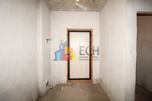 Продам трехкомнатную (3-комн.) квартиру, Оборонная ул, д.102Б, Тула г
